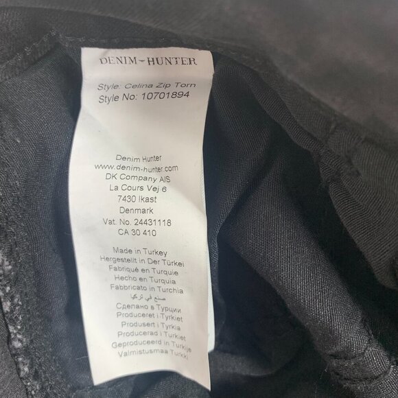 DENIM HUNTER distressed 5 pocket  black skinny jeans  size 29 - Picture 15 of 16